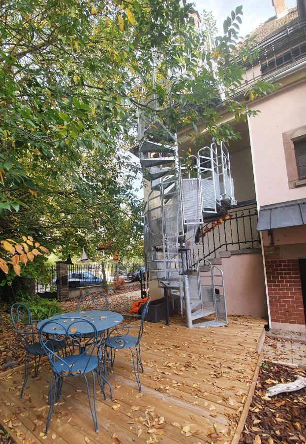 Ferienwohnung La Tour Du Bois Fleuri Colmar Exterior foto